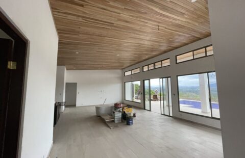 NEW STUNNING CONTEMPORARY DESIGN HOUSE